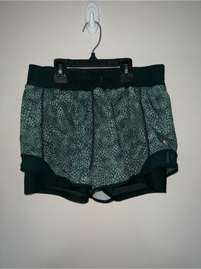 Dark green and light green running shorts MPG Medium
